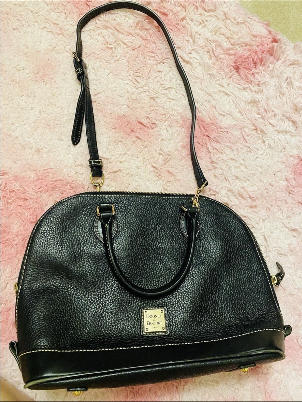 Dooney & Bourke GUC Black Pebbled Leather Satchel
